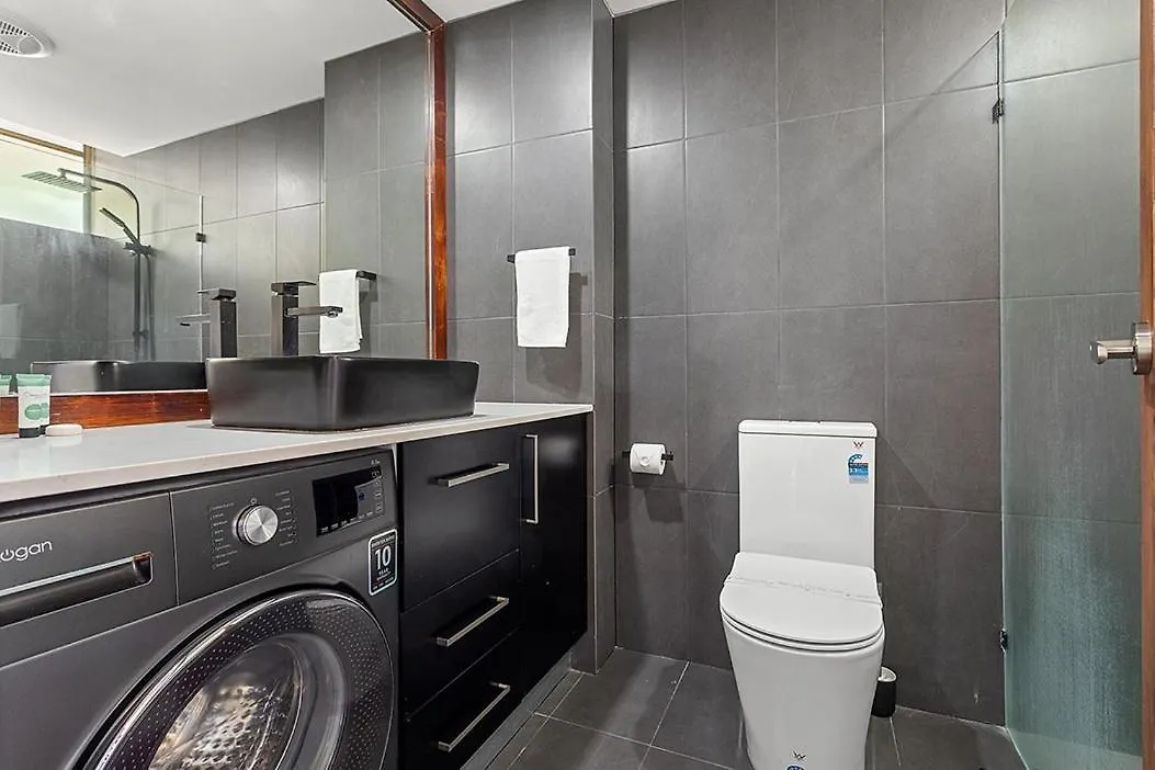 Apartment Luna Solis Airlie Beach